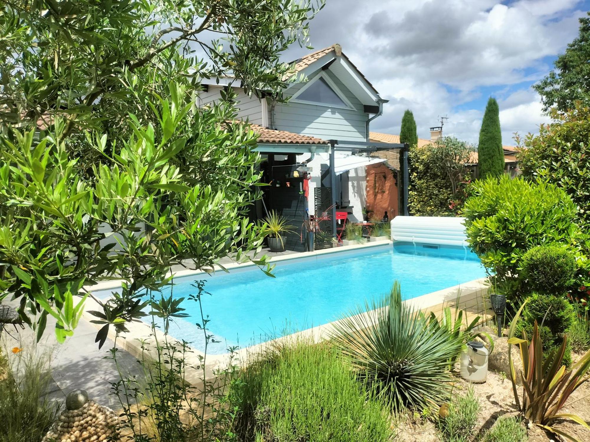 Au Bord Du Vieux Moulin Apartment Merignac  Ngoại thất bức ảnh