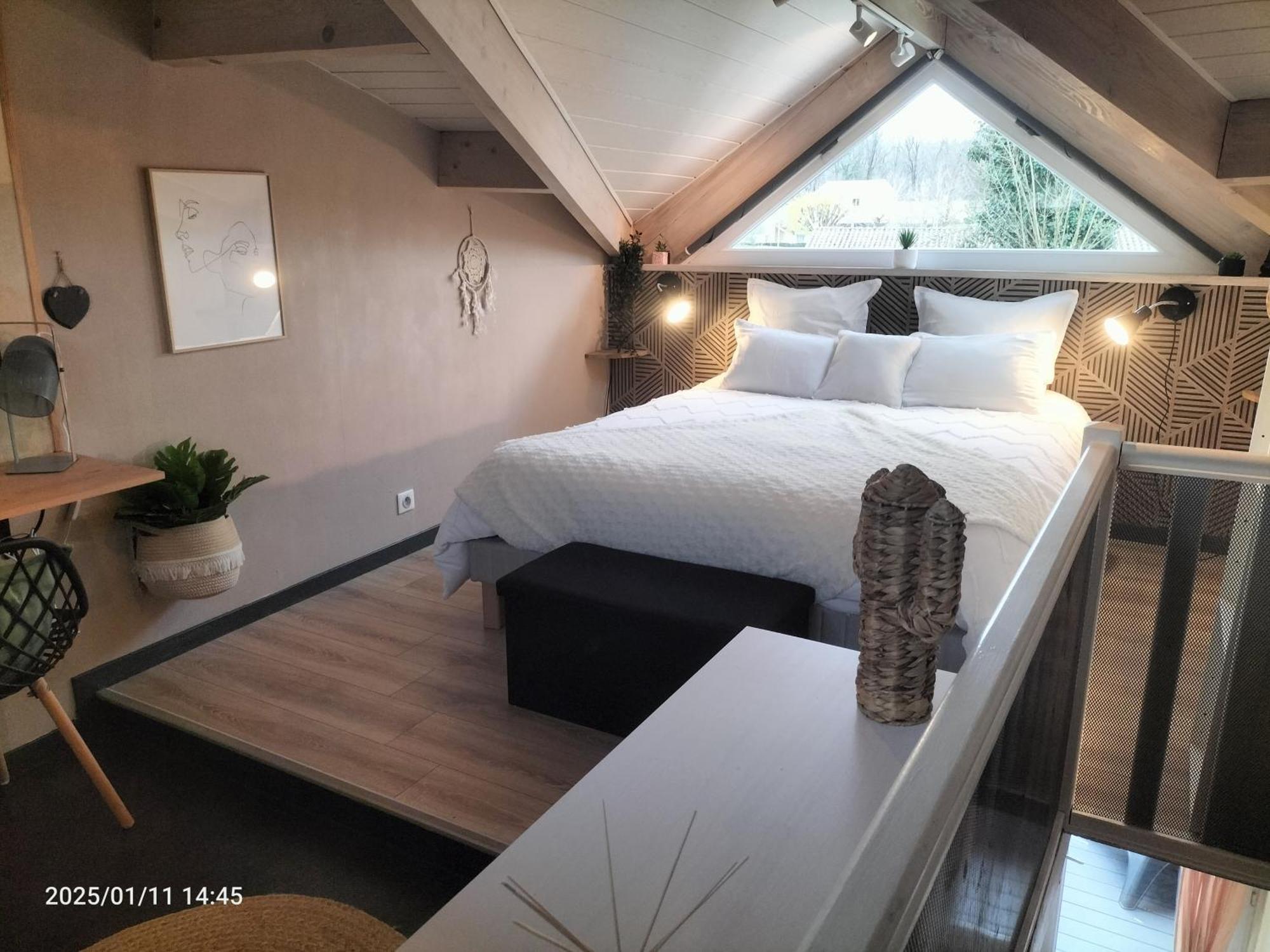 Au Bord Du Vieux Moulin Apartment Merignac  Ngoại thất bức ảnh