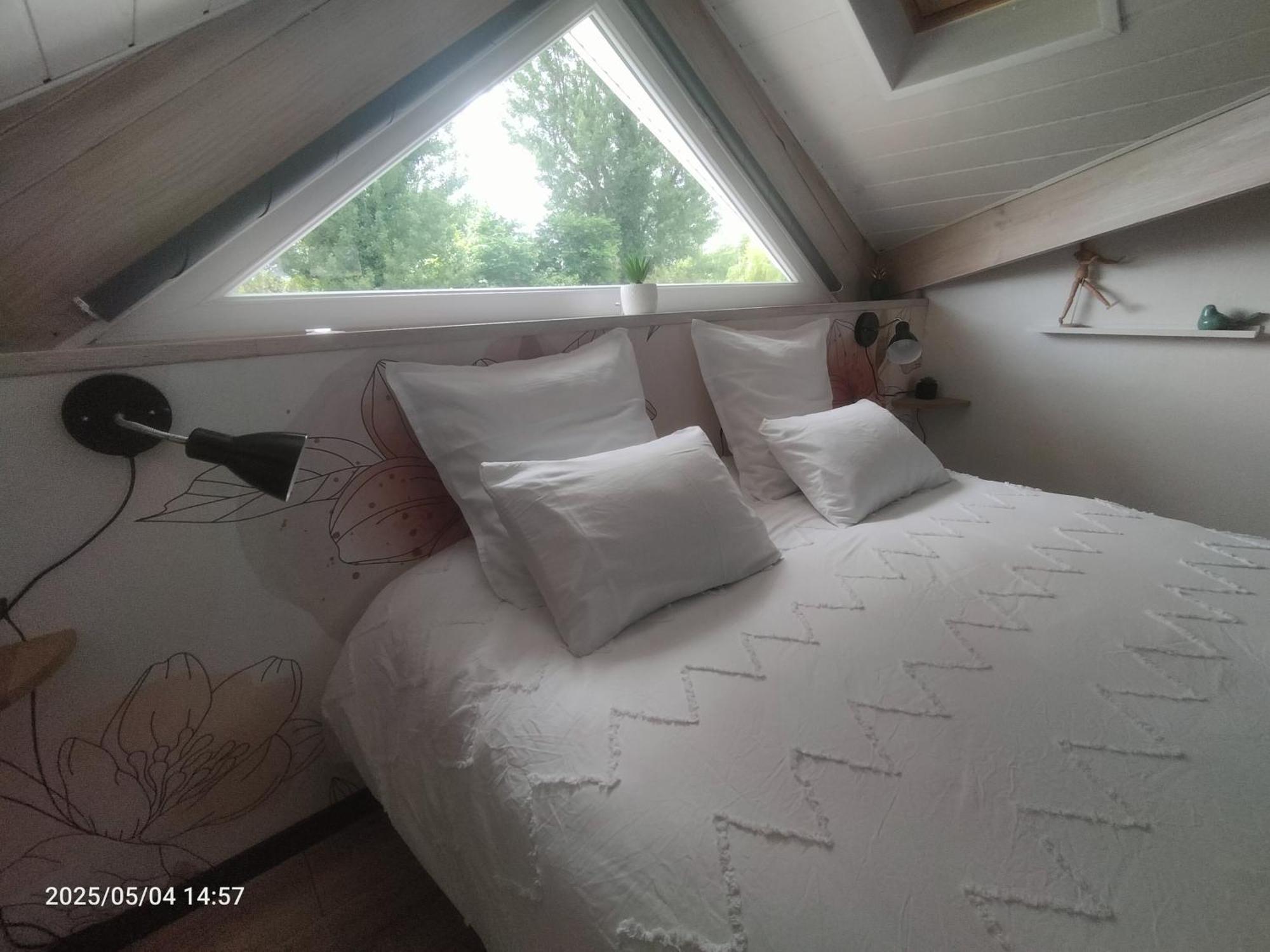 Au Bord Du Vieux Moulin Apartment Merignac  Ngoại thất bức ảnh