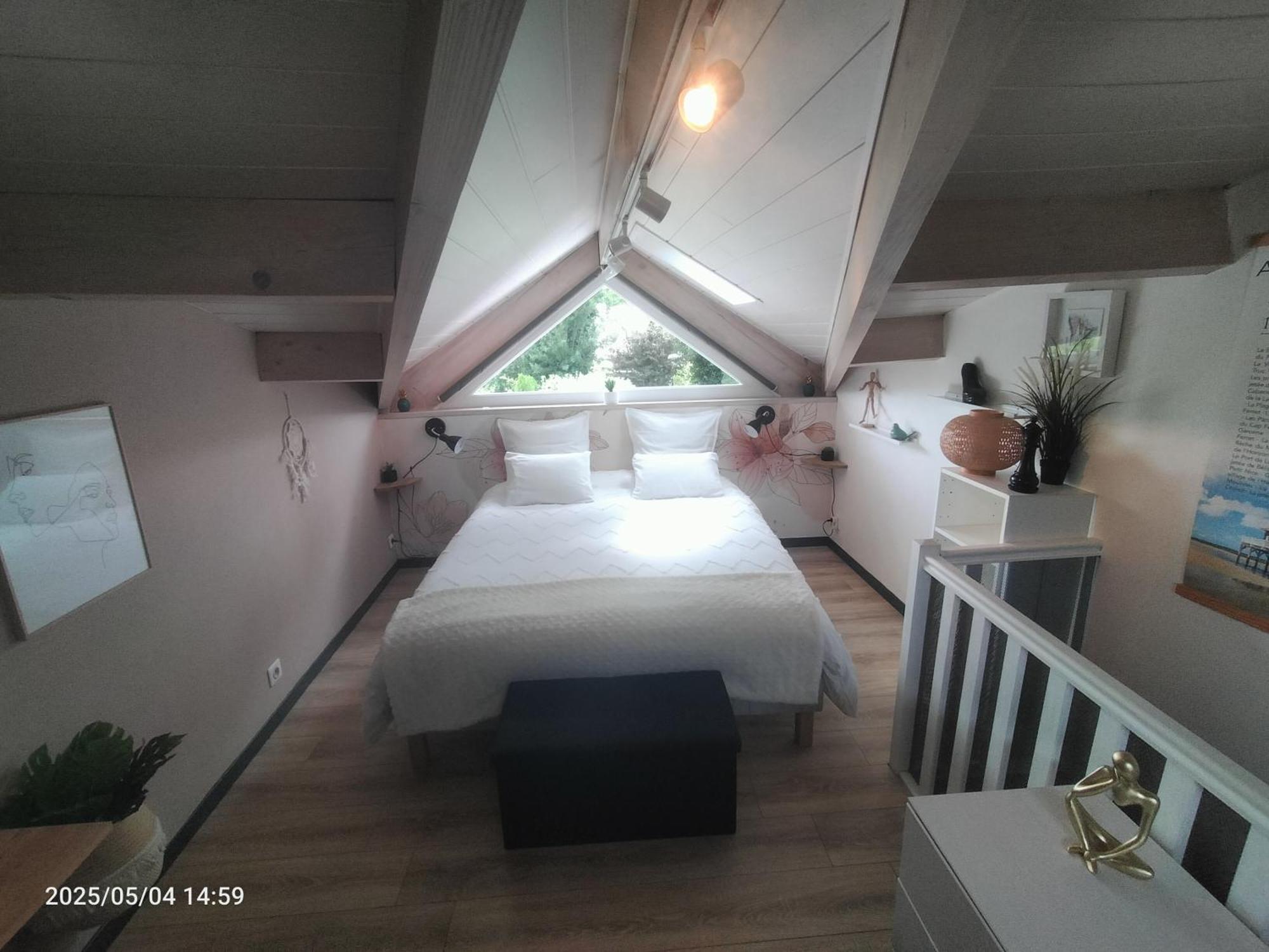 Au Bord Du Vieux Moulin Apartment Merignac  Ngoại thất bức ảnh